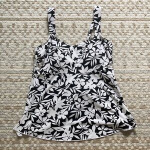 Lands’ End Floral Tankini Top - Small 6/8